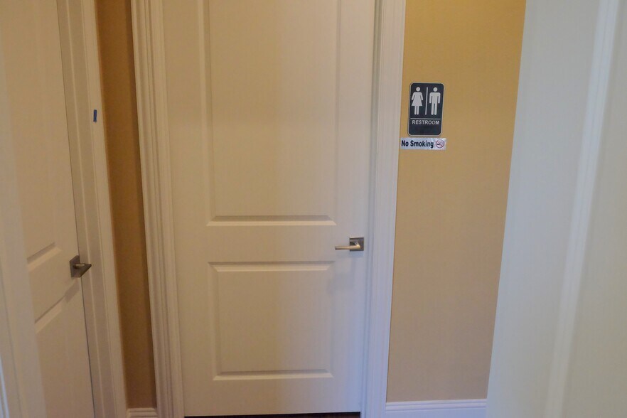 More Photos Of 318 W FM 544, Murphy Medical For Sale