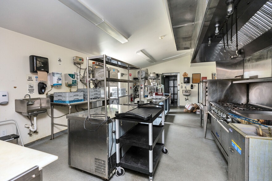 More Photos Of 608 Francestown Rd, Bennington Apartments For Sale