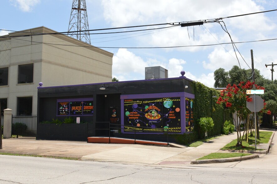 More Photos Of 3803 Bute St, Houston Storefront Retail Residential For Sale