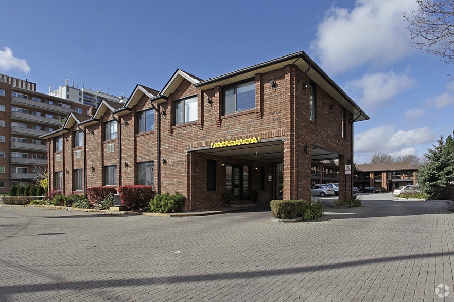 Primary Photo Of 1303 Lakeshore Rd E, Mississauga Hotel For Sale