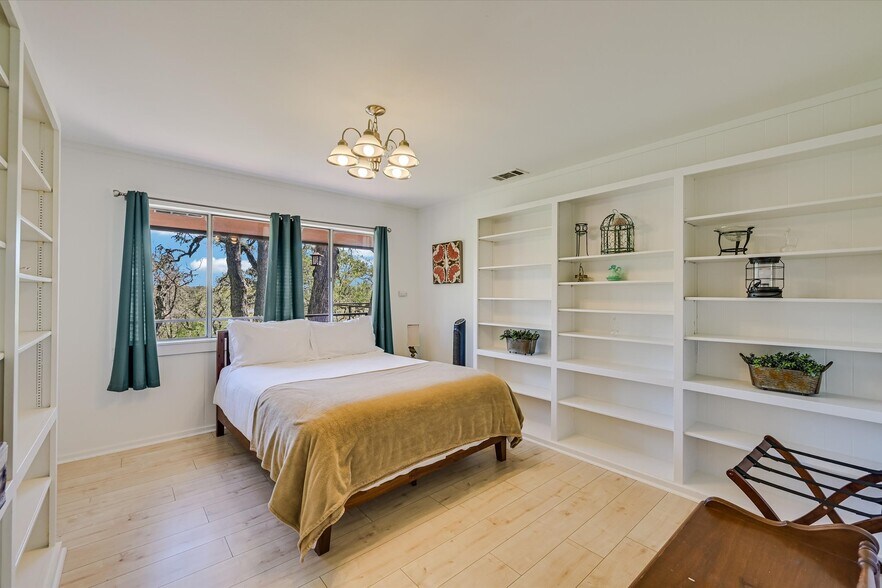 More Photos Of 411 Whitetail Ridge, Dripping Springs Land For Sale