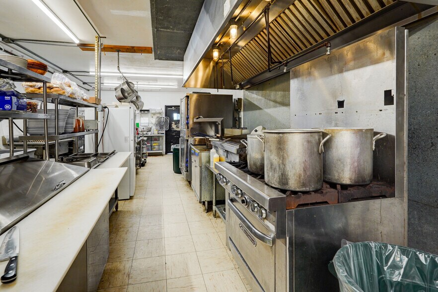 More Photos Of 1450 Brace Rd, Victor Golf Course Driving Range For Sale