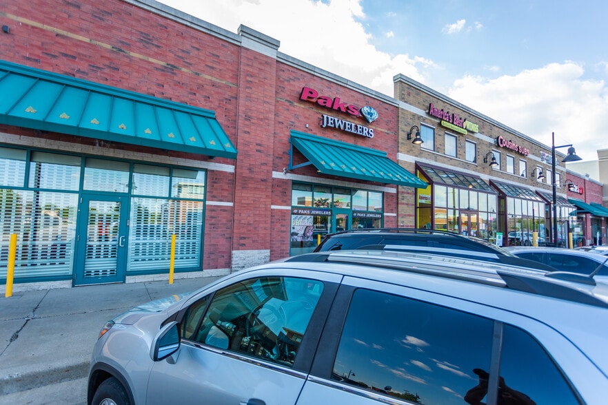 More Photos Of 5700 W Capitol Dr, Milwaukee Unknown For Lease