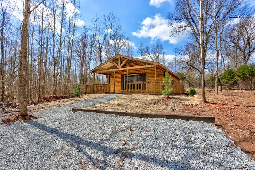 More Photos Of 27210 S Highway 125, Afton Apartments For Sale