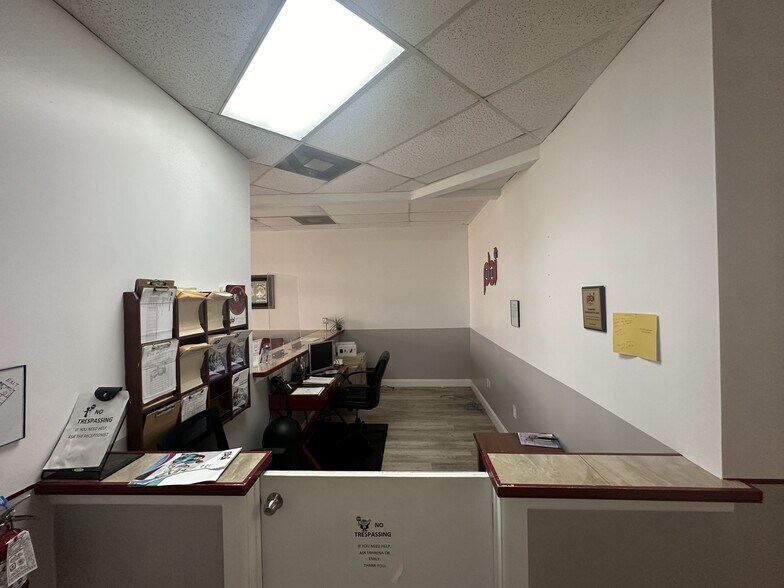 More Photos Of 30200-30394 Old Dixie Hwy, Homestead Unknown For Lease