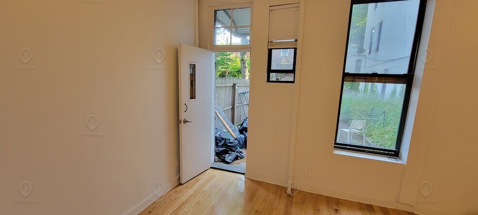 More Photos Of 193 Sackett St, Brooklyn Apartments For Sale