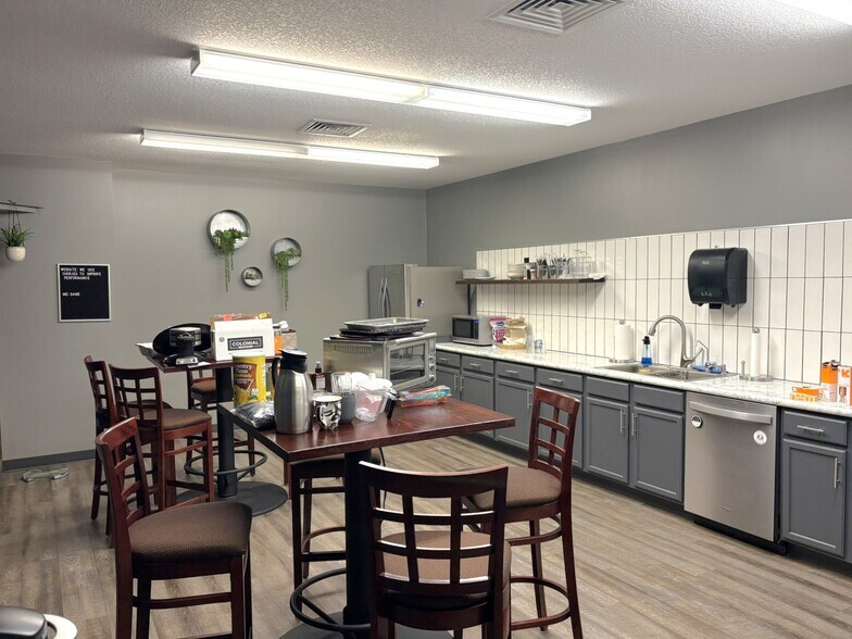 More Photos Of 23973 S Hazelwood Dr, Nisswa Flex For Sale