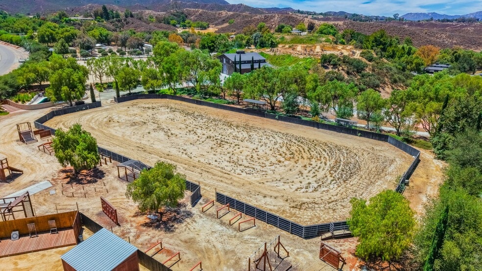More Photos Of 38831 Pauba Rd, Temecula Land For Sale