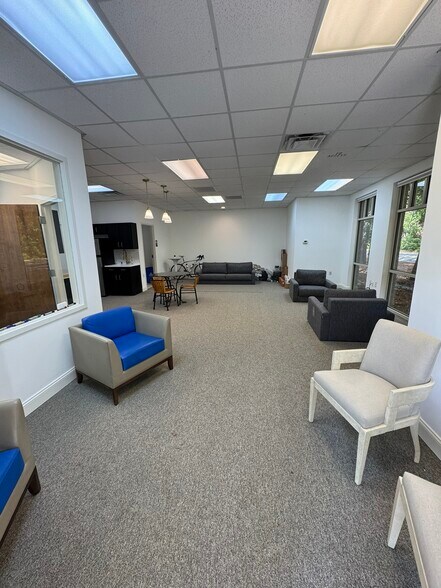 More Photos Of 501 Bramson Ct, Mount Pleasant Medical For Sale