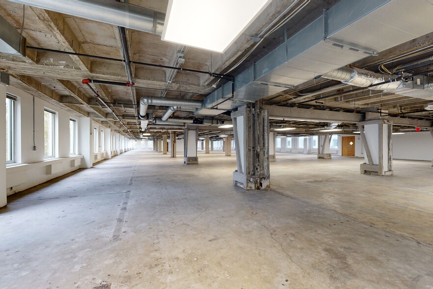 More Photos Of 1375 Peachtree St NE, Atlanta Office For Lease