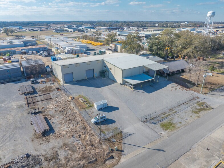 More Photos Of 1016 N Cruse Ave, Broussard Warehouse For Sale