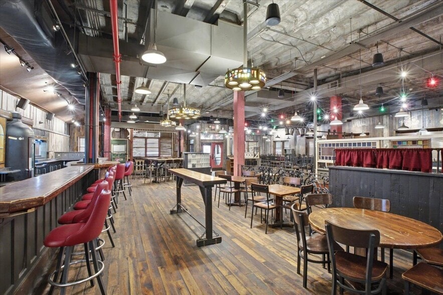 More Photos Of 301 Franklin St, Buffalo Restaurant For Sale