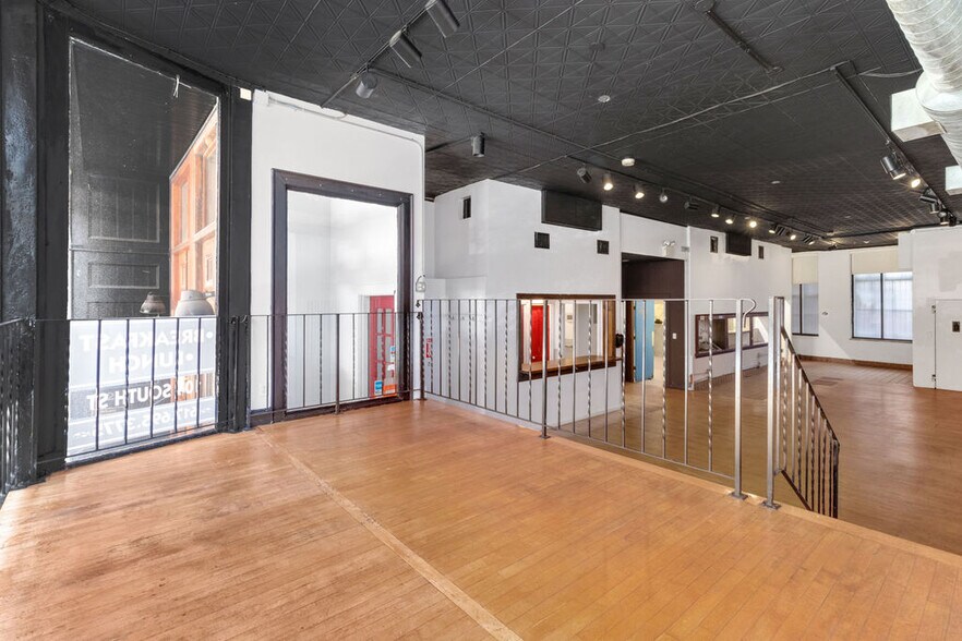 More Photos Of 104 South St, Boston Office For Sale