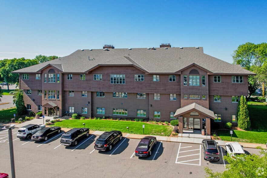 More Photos Of 199 Coon Rapids Blvd NW, Coon Rapids Office For Lease