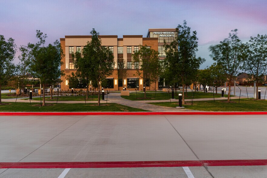 More Photos Of 12850 Dallas Pky, Frisco Medical For Lease