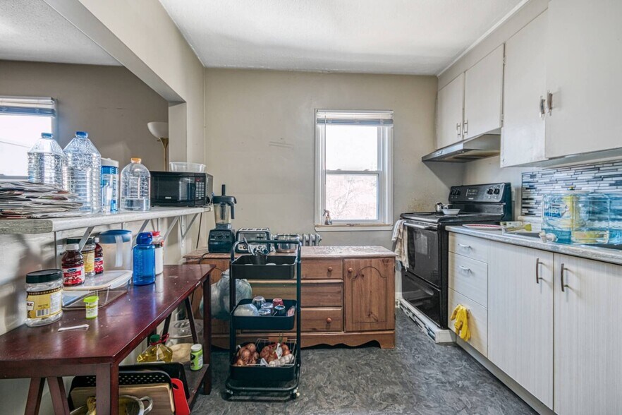 More Photos Of 375-377 Laforest Av, Sudbury Apartments For Sale