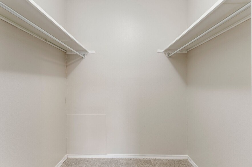 More Photos Of 6326 S 107th East Ave, Tulsa Apartments For Sale