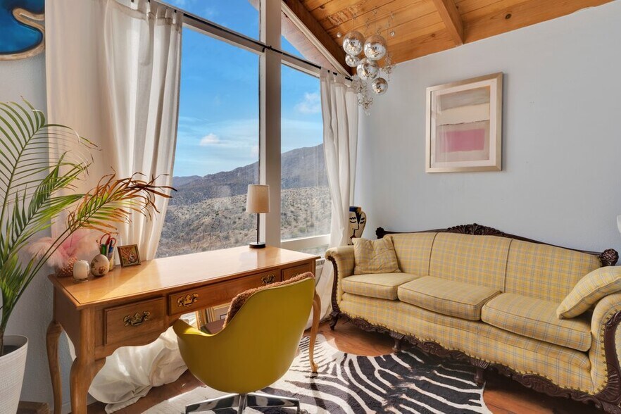 More Photos Of 70111 State Highway 74, Mountain Center Restaurant For Sale