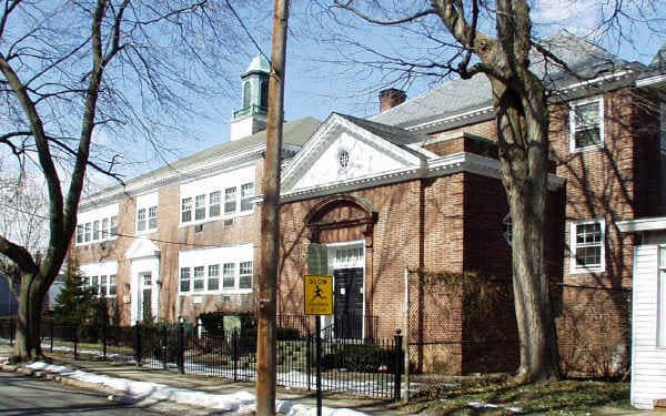 More Photos Of 35 Quarry St, Princeton Apartments For Sale