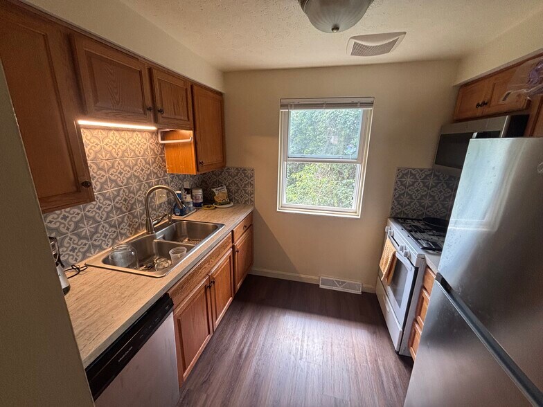 More Photos Of 606 Bigelow St, Pittsburgh Apartments For Sale