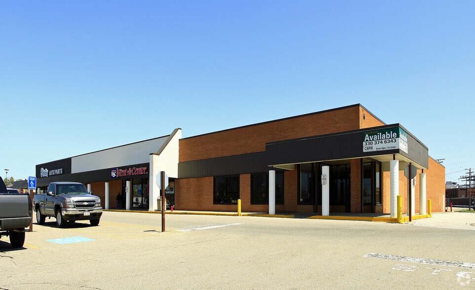 More Photos Of 20950 Libby Rd, Maple Heights Unknown For Lease