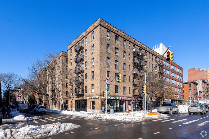 Primary Photo Of 177 8th Ave, New York Apartments For Lease