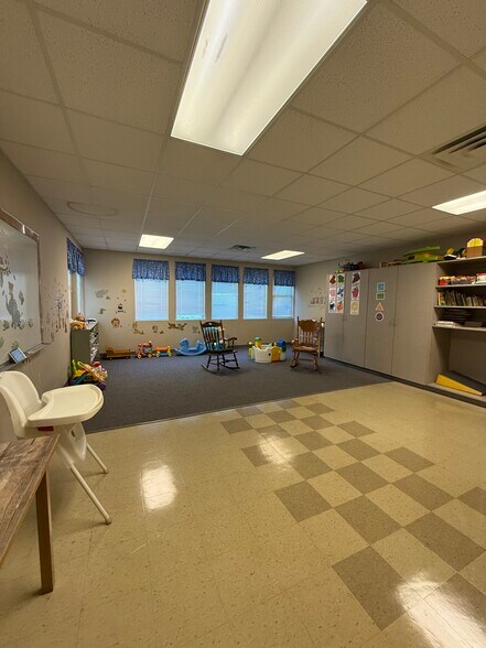 More Photos Of 1915 Grover Pl, Shreveport Specialty For Lease