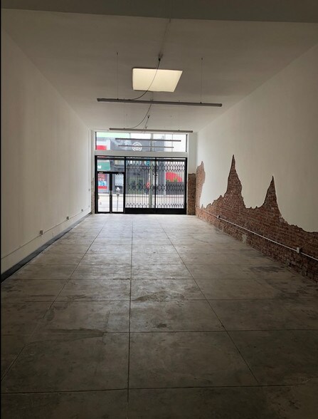 More Photos Of 3966-3980 W 6th St, Los Angeles Storefront For Lease