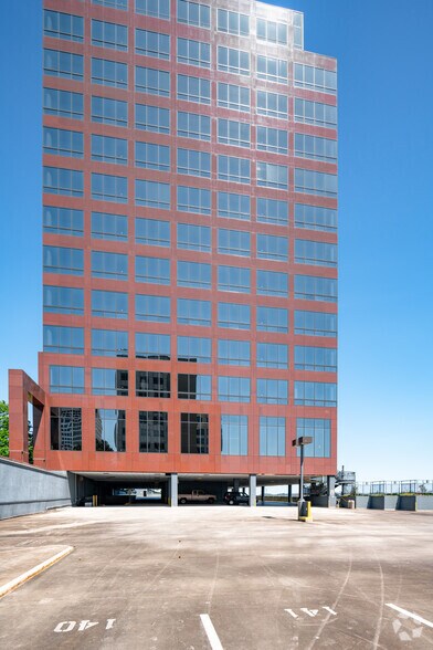 More Photos Of 909 A St, Tacoma Office For Lease
