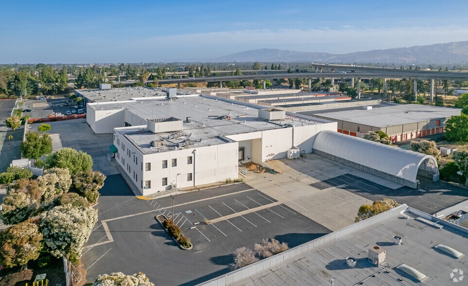 More Photos Of 1130-1170 Olinder Ct, San Jose Refrigeration Cold Storage For Lease