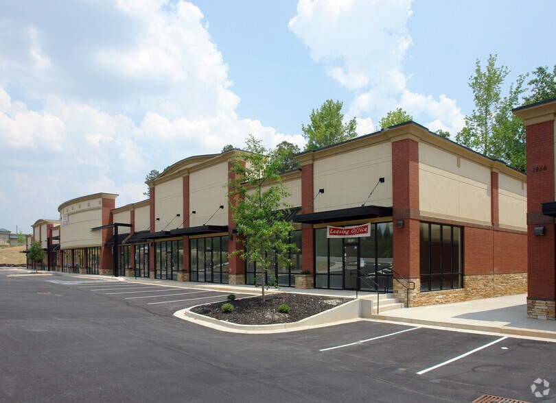 More Photos Of 1956 Duluth Hwy, Lawrenceville Freestanding For Sale