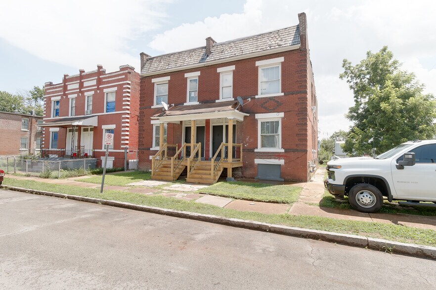 More Photos Of 1402 Granville Pl, Saint Louis Apartments For Sale