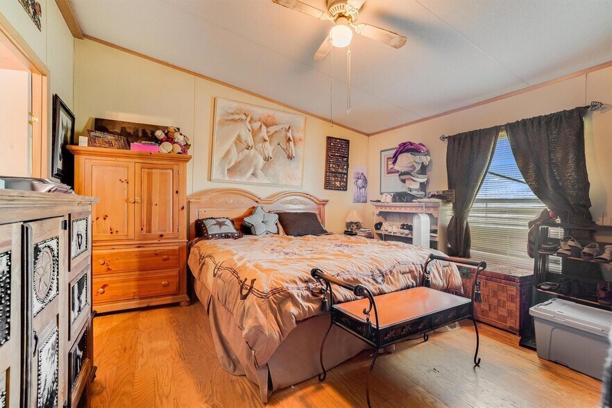 More Photos Of 3007 County Road 303, Jarrell Land For Sale