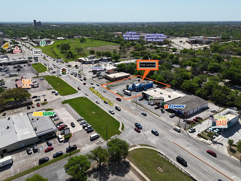 More Photos Of 1725 W University Dr, Denton Freestanding For Sale