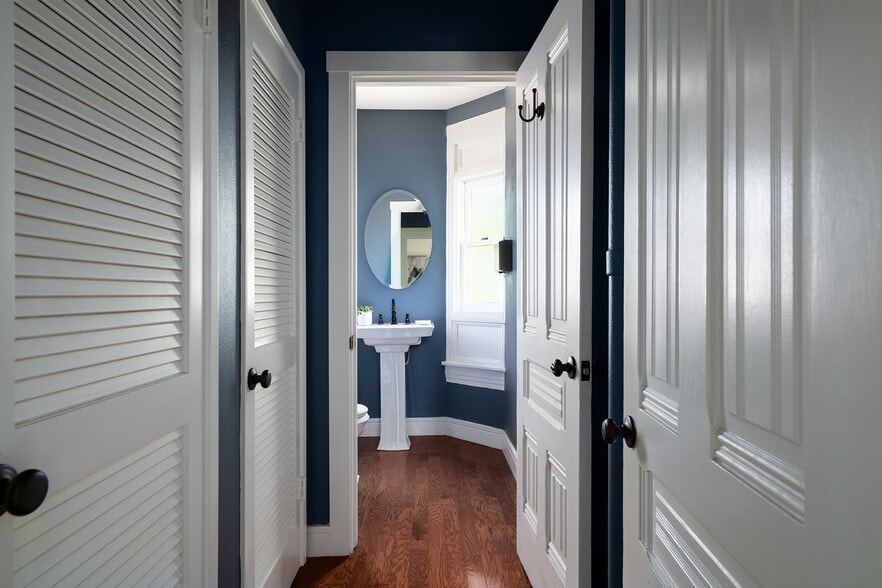 More Photos Of 2368 2nd Ave, San Diego Office Residential For Sale