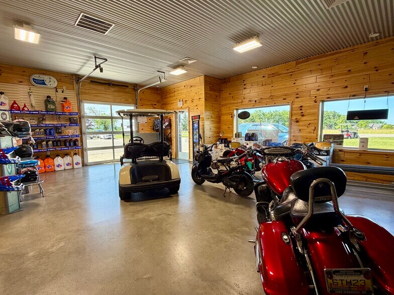 More Photos Of 6530 N Michigan 33 Hwy, Cheboygan Self Storage For Sale