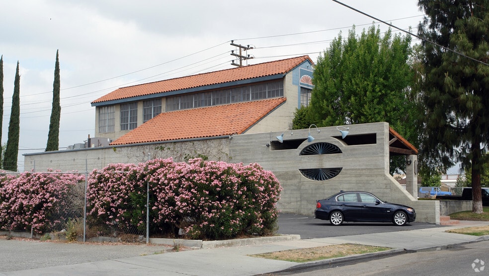 More Photos Of 408 S Stoddard Ave, San Bernardino Office For Sale