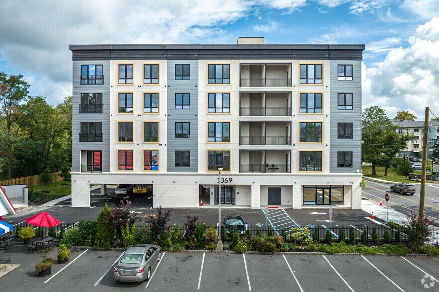 More Photos Of 1369-1403 South Ave, Plainfield Apartments For Lease