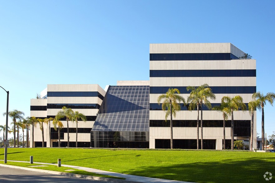 More Photos Of 13181-13191 Crossroads Pky N, City Of Industry Office For Lease