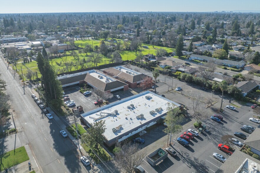 More Photos Of 3625 Mission Ave, Carmichael Medical For Lease
