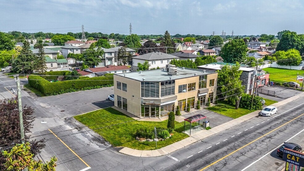 Primary Photo Of 5687 Av Auteuil, Brossard Office For Lease