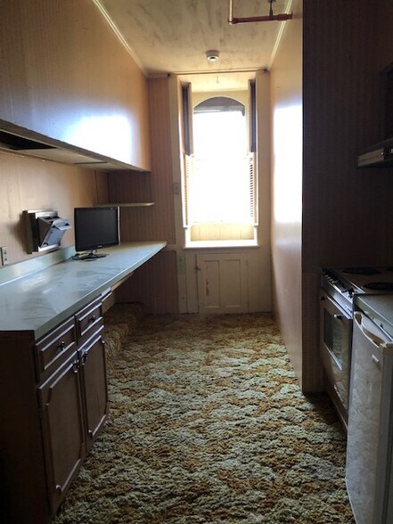 More Photos Of 8196 Green Rd, Hubbardsville Apartments For Sale