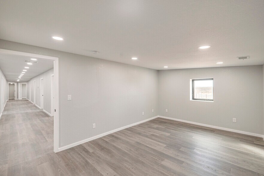 More Photos Of 5268/5450 N FM 866, Odessa Warehouse For Sale