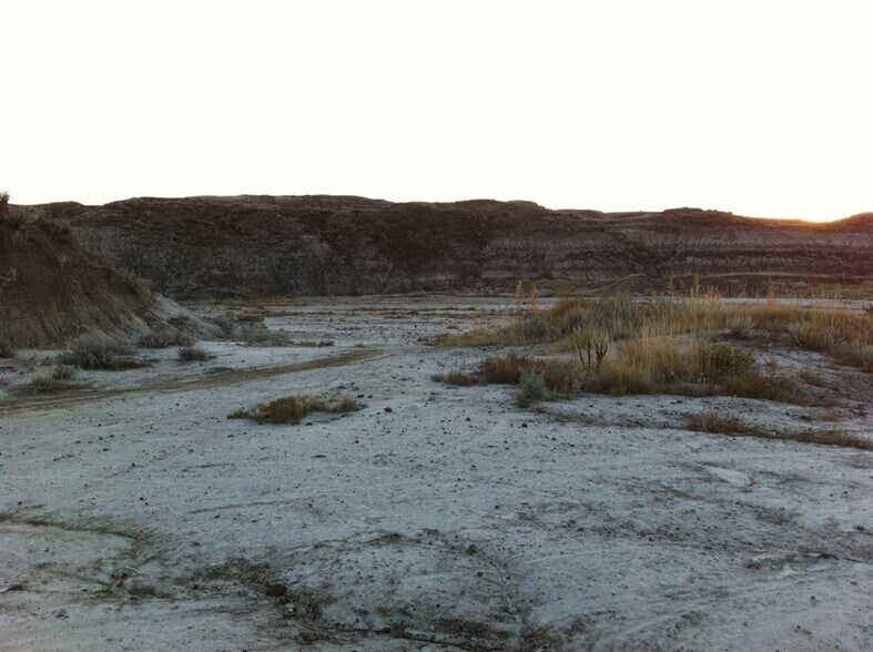 More Photos Of 660 Elgin Hill Rd, Drumheller Land For Sale