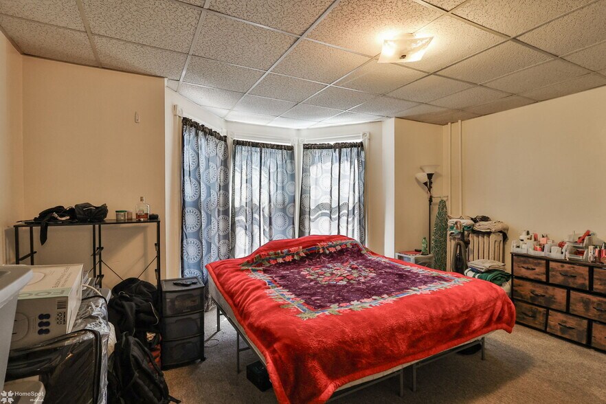 More Photos Of 220 S Madison St, Allentown Specialty For Sale