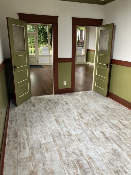 More Photos Of 105 W Main St, Carlton Storefront Retail Residential For Sale