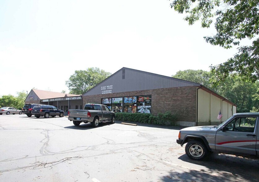 More Photos Of 1303-1313 Gold Star Hwy, Groton Storefront Retail Office For Sale