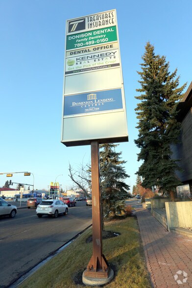 More Photos Of 14727 87th Ave NW, Edmonton Office For Lease