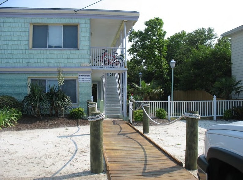 More Photos Of , Norfolk Multifamily For Sale