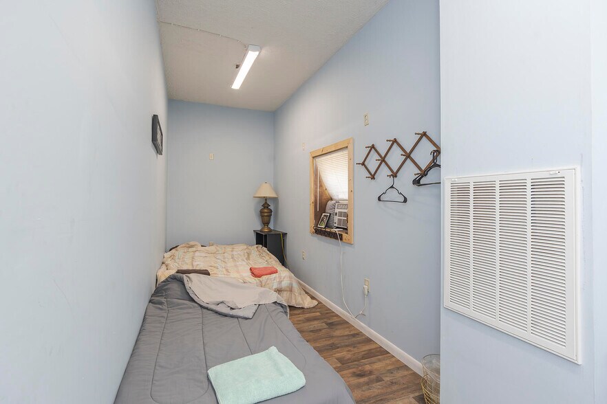 More Photos Of 488-494 N Main St, Stanton Storefront Retail Residential For Sale